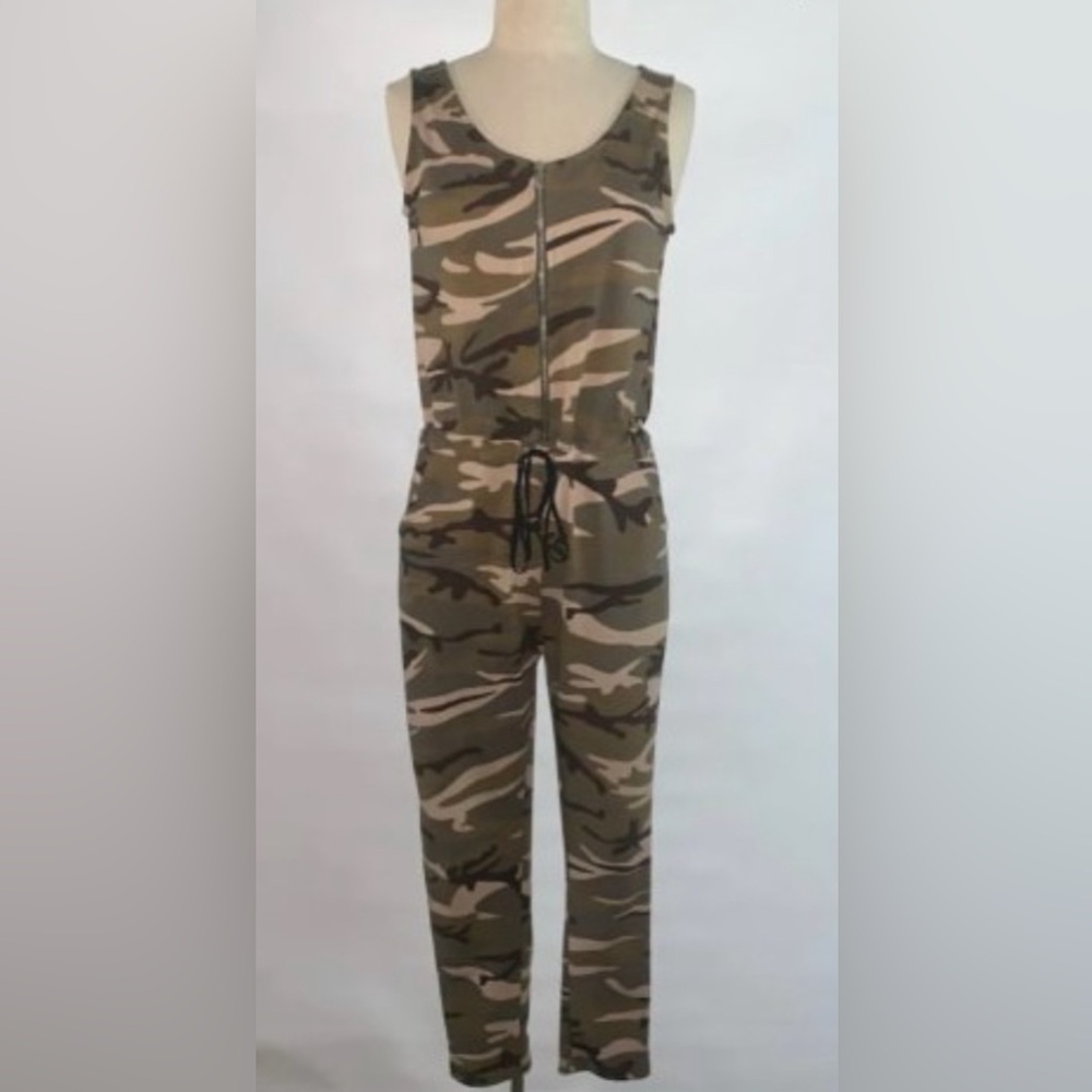 L&A Fashion: Camouflage Sleeveless Jumpsuit